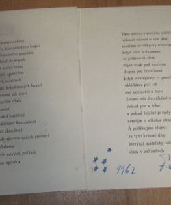 Blíž k zemi + Dům v zahradách