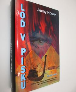 Loď v písku